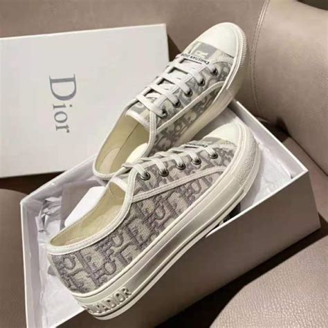 Christian Dior shoes women price